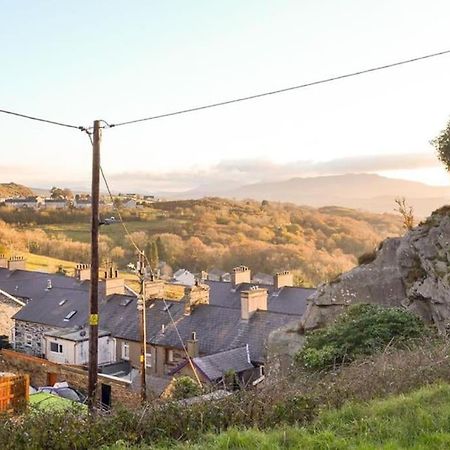 Cosy Terrace Cottage Built Into The Mountain Side. Blaenau Ffestiniog Ngoại thất bức ảnh